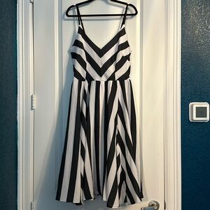 Pinup Couture Mark Stripe Amalie Ballerina XL